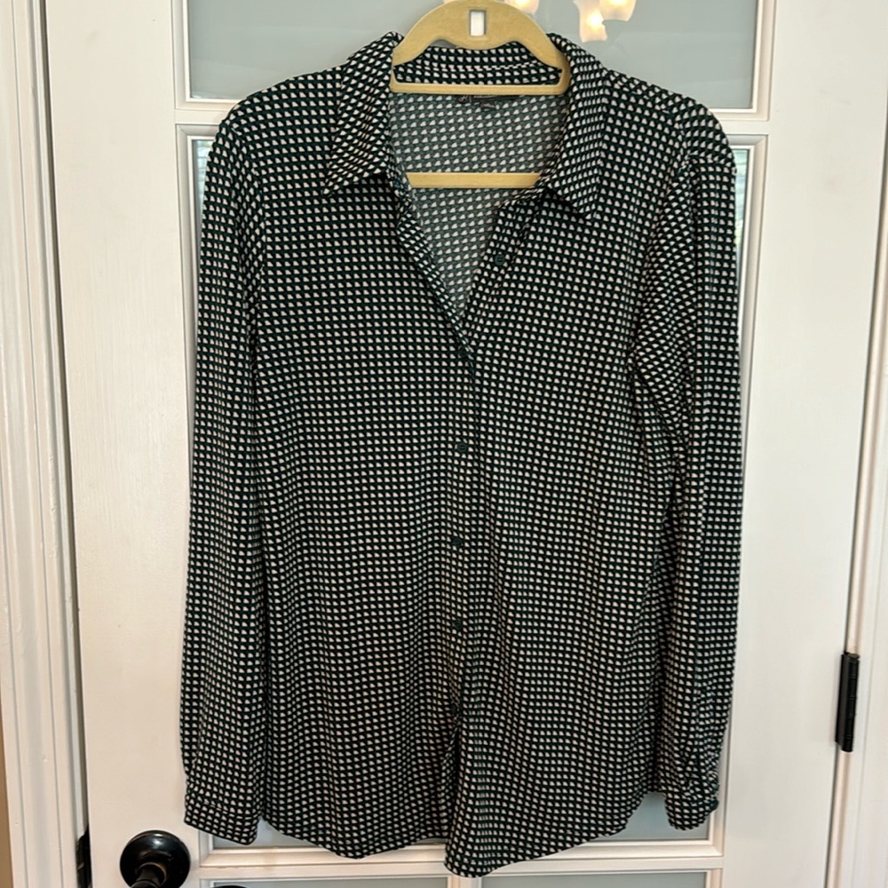 Adrianna Papell button down blouse